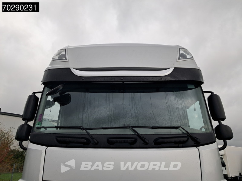 DAF XF 480 4X2 SSC Retarder Mega 2xTanks ACC LED Standklima Euro 6 - Vilkikas: foto 5 DAF XF 480 4X2 SSC Retarder Mega 2xTanks ACC LED Standklima Euro 6 - Vilkikas: foto 5