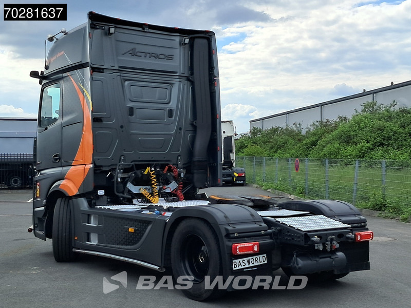 Mercedes-Benz Actros 2163 4X2 Edition 2! GigaSpace Retarder Full-Air Hydraulik - Vilkikas: foto 2 Mercedes-Benz Actros 2163 4X2 Edition 2! GigaSpace Retarder Full-Air Hydraulik - Vilkikas: foto 2