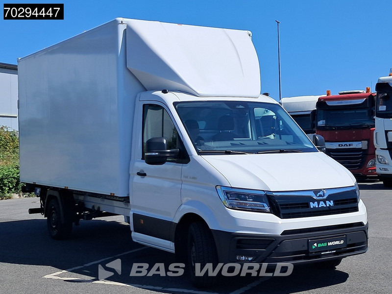 Volkswagen Crafter 177pk Neu! Automatik 2025 Facelift Koffer Ladebordwand Navi Klima Tempomat LED Euro6 21m3 A/C Cruise control - Furgonas su krovinių dėže: foto 5 Volkswagen Crafter 177pk Neu! Automatik 2025 Facelift Koffer Ladebordwand Navi Klima Tempomat LED Euro6 21m3 A/C Cruise control - Furgonas su krovinių dėže: foto 5