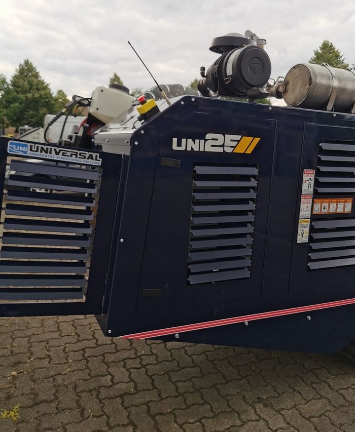 Universal UNI25 lizingą Universal UNI25: foto 9