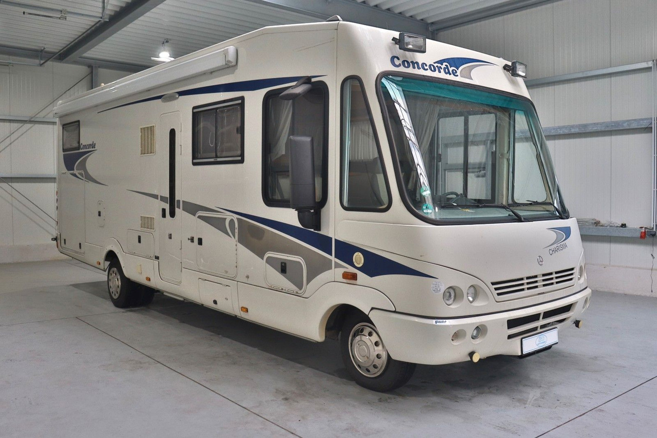 Integruotas kemperis Concorde Charisma I 880 F/Automatik/Festbett/Klima/Solar Concorde Charisma I 880 F/Automatik/Festbett/Klima/Solar: foto 1