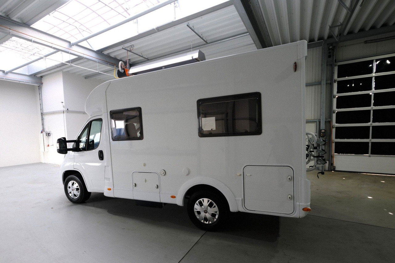 Etrusco T 5900 FB/1.Hand/Festbett/Klima/Markise/Finanz. Etrusco T 5900 FB/1.Hand/Festbett/Klima/FINANZIERUNG - Pusiau integruotas kemperis: foto 4 Etrusco T 5900 FB/1.Hand/Festbett/Klima/Markise/Finanz. Etrusco T 5900 FB/1.Hand/Festbett/Klima/FINANZIERUNG - Pusiau integruotas kemperis: foto 4