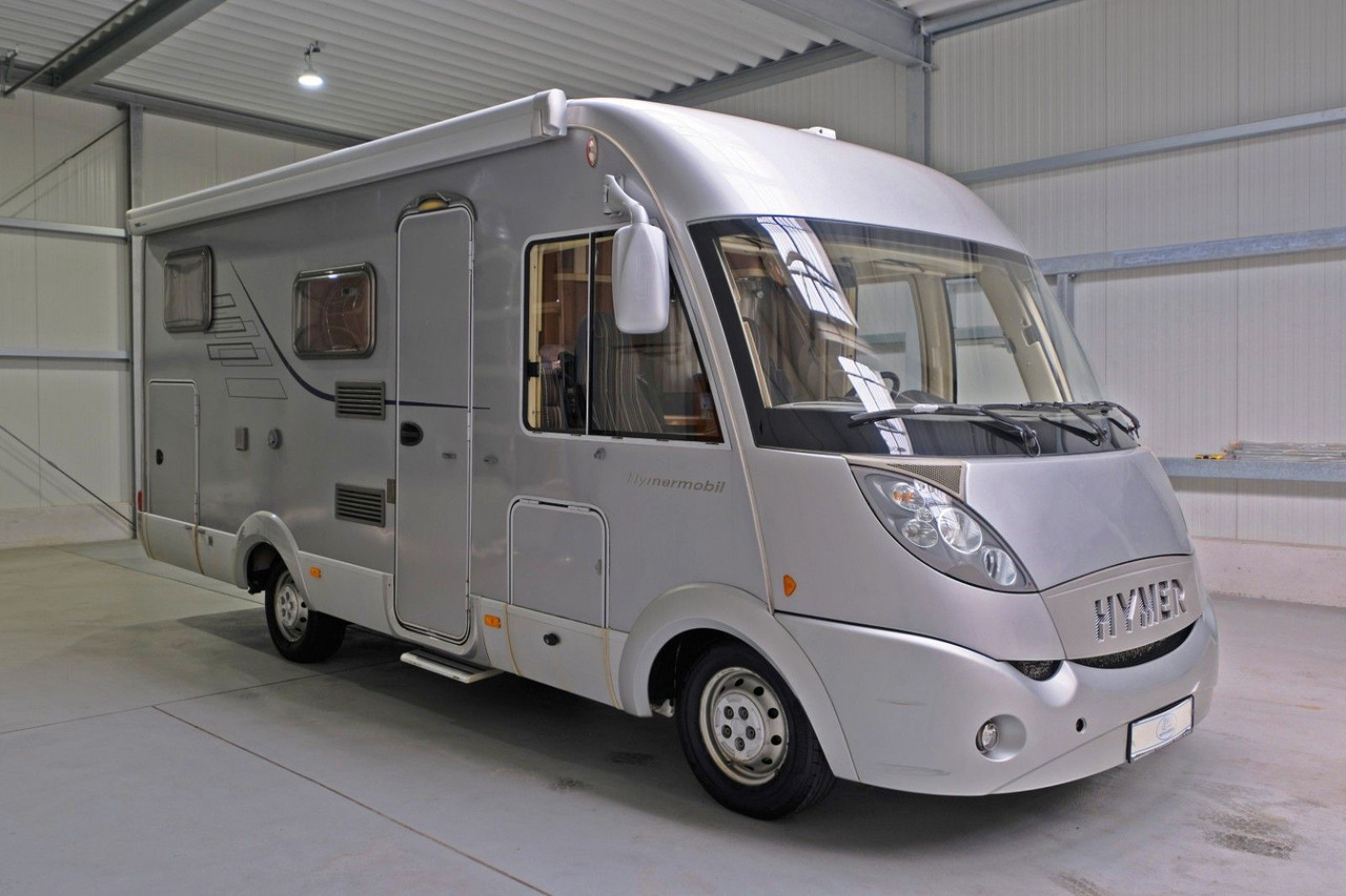 HYMER / ERIBA / HYMERCAR B 514 CL/Festbett+Hubbett/Garage/Klima/Markise - Integruotas kemperis: foto 1 HYMER / ERIBA / HYMERCAR B 514 CL/Festbett+Hubbett/Garage/Klima/Markise - Integruotas kemperis: foto 1