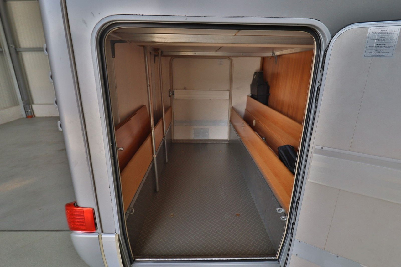 HYMER / ERIBA / HYMERCAR B 514 CL/Festbett+Hubbett/Garage/Klima/Markise - Integruotas kemperis: foto 5 HYMER / ERIBA / HYMERCAR B 514 CL/Festbett+Hubbett/Garage/Klima/Markise - Integruotas kemperis: foto 5