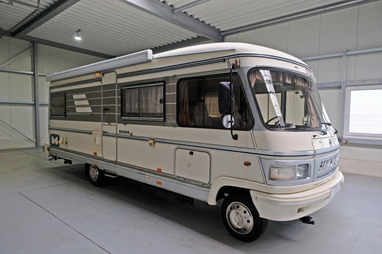 HYMER / ERIBA / HYMERCAR S 700/Festbett+Hubbett/Standklima/Markise - Integruotas kemperis: foto 1 HYMER / ERIBA / HYMERCAR S 700/Festbett+Hubbett/Standklima/Markise - Integruotas kemperis: foto 1