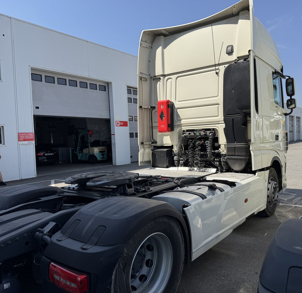 DAF XF 530 - Vilkikas: foto 3 DAF XF 530 - Vilkikas: foto 3