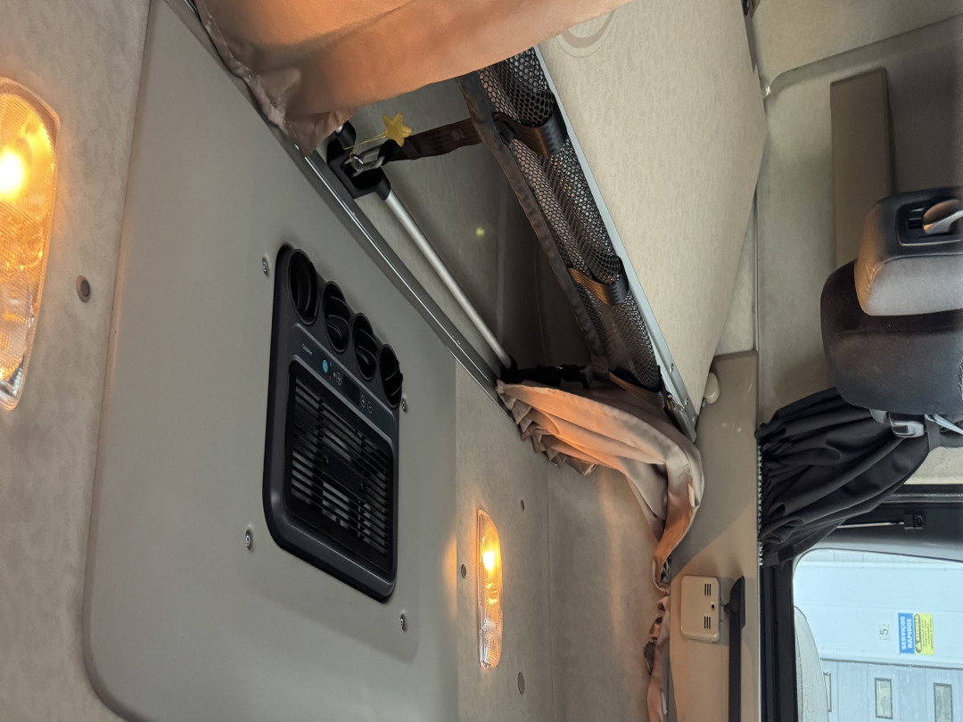 Mercedes Actros 510 1851 - Vilkikas: foto 5 Mercedes Actros 510 1851 - Vilkikas: foto 5