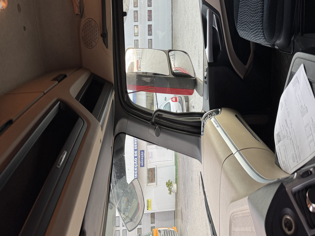 Mercedes Actros 510 1851 - Vilkikas: foto 3 Mercedes Actros 510 1851 - Vilkikas: foto 3