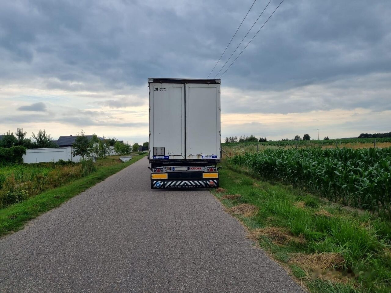 Kögel - Tentinė puspriekabė: foto 5 Kögel - Tentinė puspriekabė: foto 5