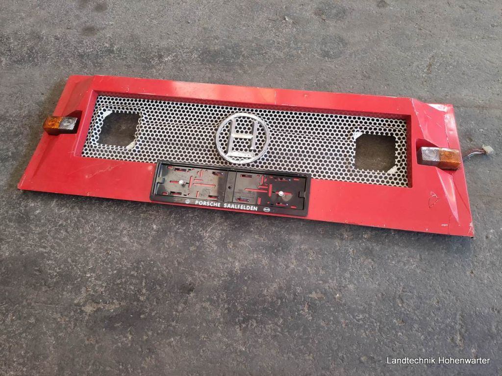 Lindner Motorhaube zu T 3500 (15678) - Kapotas - Sunkvežimis: foto 1 Lindner Motorhaube zu T 3500 (15678) - Kapotas - Sunkvežimis: foto 1