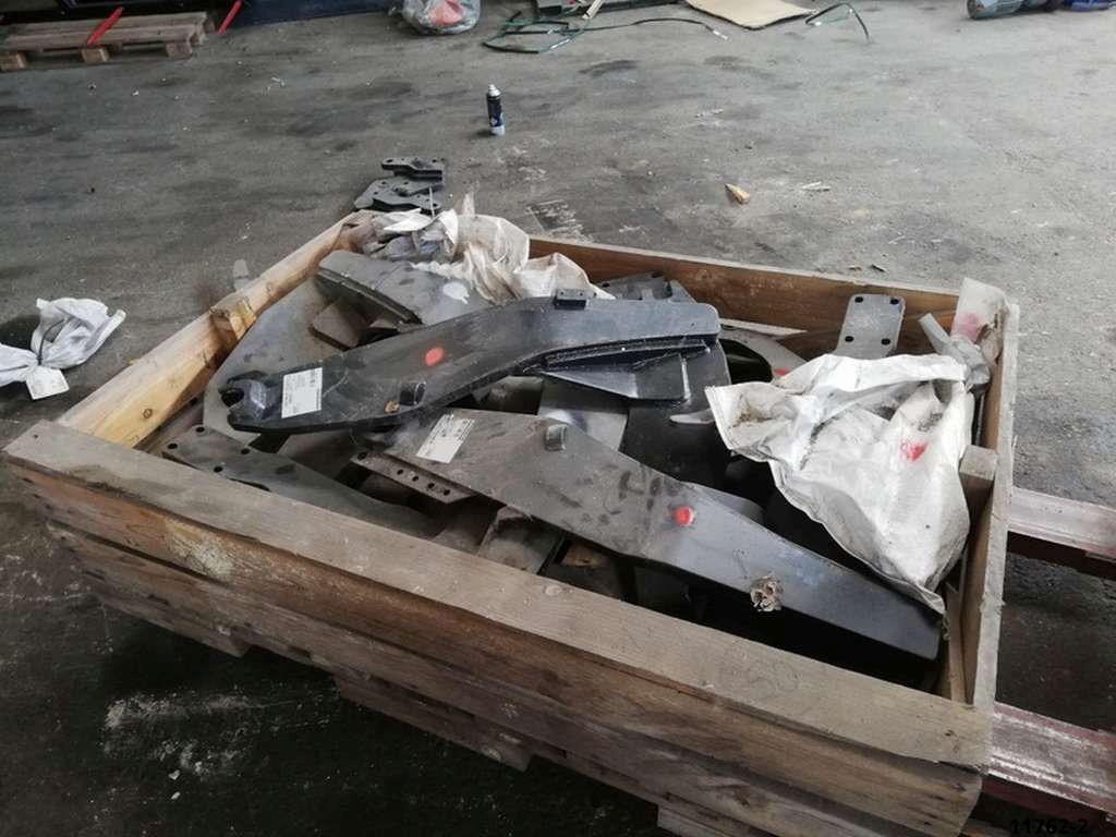 Quicke Alö zu New Holland T4.75 (11762) - Padargas - Traktorius: foto 3 Quicke Alö zu New Holland T4.75 (11762) - Padargas - Traktorius: foto 3