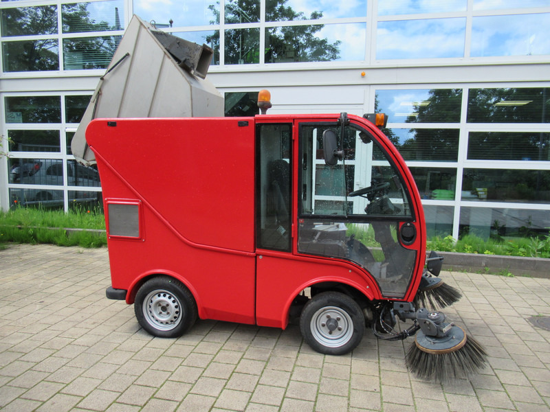 Bucher CITY SPIDER Veegmachine KehrMachine - Gatvių šlavimo mašina: foto 3 Bucher CITY SPIDER Veegmachine KehrMachine - Gatvių šlavimo mašina: foto 3