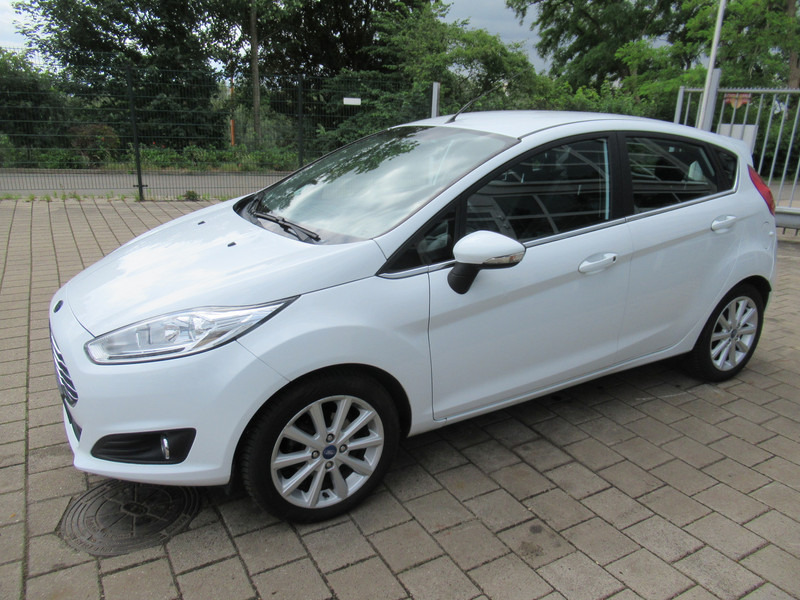 Hečbekas Ford Fiesta 1.0 EcoBoost 74KW Titanium 5-deurs: foto 8