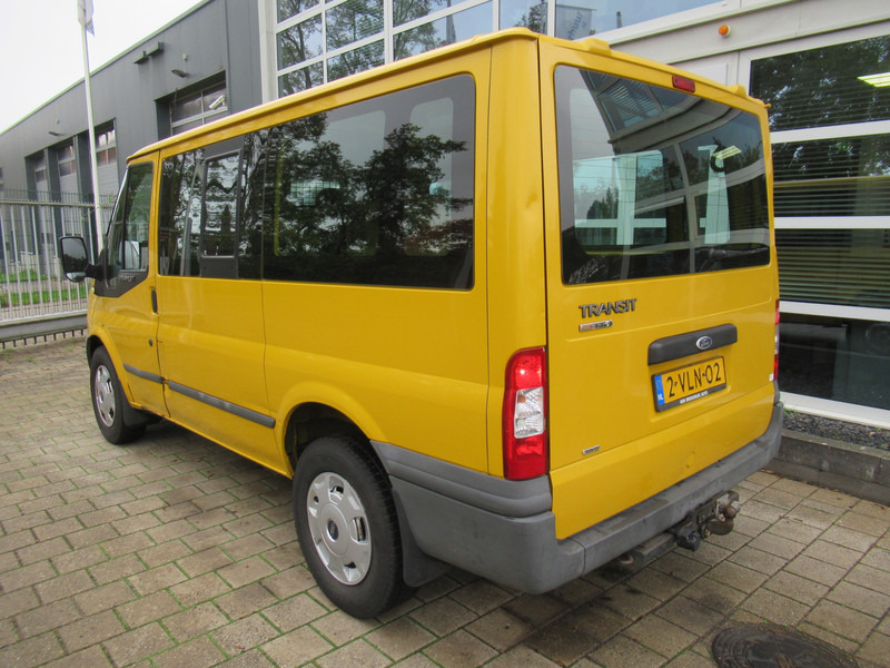 Ford Transit 140T330S 2.4 TDCI 103KW AWD 4x4 4WD - Mažas furgonas: foto 5 Ford Transit 140T330S 2.4 TDCI 103KW AWD 4x4 4WD - Mažas furgonas: foto 5