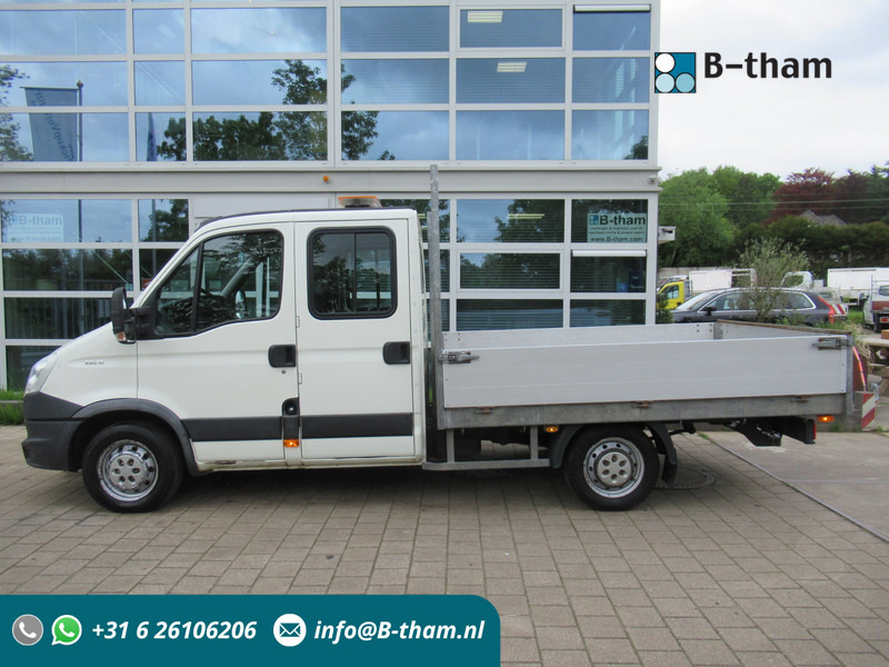 Iveco Daily 29L13 2.3HPi 93KW 345 DOKA Dubbelcabine - Bortinis automobilis, Komercinis automobilis su dviguba kabina: foto 1 Iveco Daily 29L13 2.3HPi 93KW 345 DOKA Dubbelcabine - Bortinis automobilis, Komercinis automobilis su dviguba kabina: foto 1