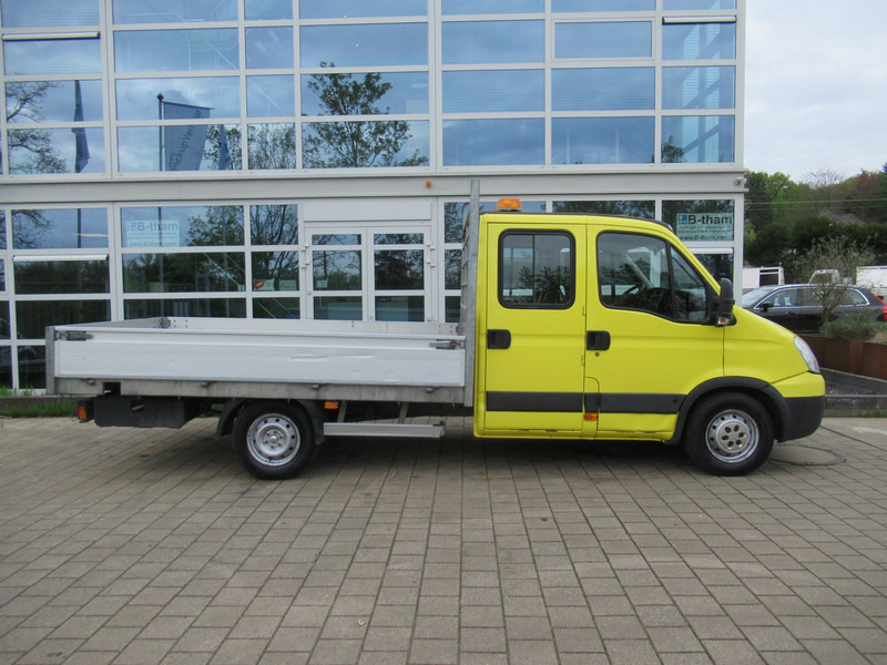 Iveco Daily 35S14 D 103KW EU5 375 DOKA Dubbelcabine - Bortinis automobilis, Komercinis automobilis su dviguba kabina: foto 2 Iveco Daily 35S14 D 103KW EU5 375 DOKA Dubbelcabine - Bortinis automobilis, Komercinis automobilis su dviguba kabina: foto 2