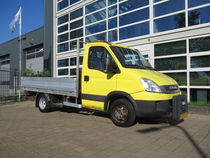 Iveco Daily 50C17 3.0D 125KW EEV 345 PickUp NIDO DIN - Bortinis automobilis: foto 5 Iveco Daily 50C17 3.0D 125KW EEV 345 PickUp NIDO DIN - Bortinis automobilis: foto 5