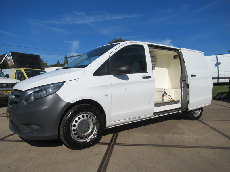 Mercedes-Benz Vito 639/5 4x4 113CDI DENSO koelinbouw - Furgonas šaldytuvas: foto 3 Mercedes-Benz Vito 639/5 4x4 113CDI DENSO koelinbouw - Furgonas šaldytuvas: foto 3