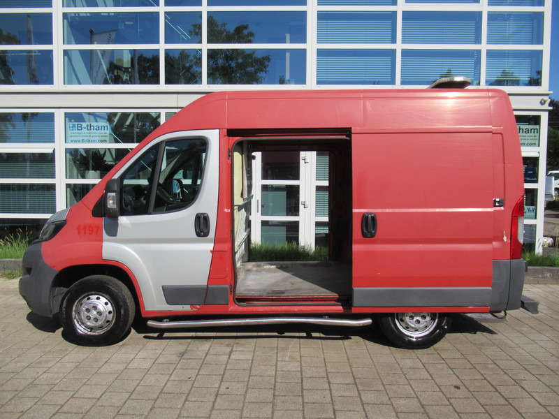 Peugeot Boxer 330 2.0 HDI 81KW L1H2 Pro AIRCO - Klima - Mažas furgonas: foto 3 Peugeot Boxer 330 2.0 HDI 81KW L1H2 Pro AIRCO - Klima - Mažas furgonas: foto 3