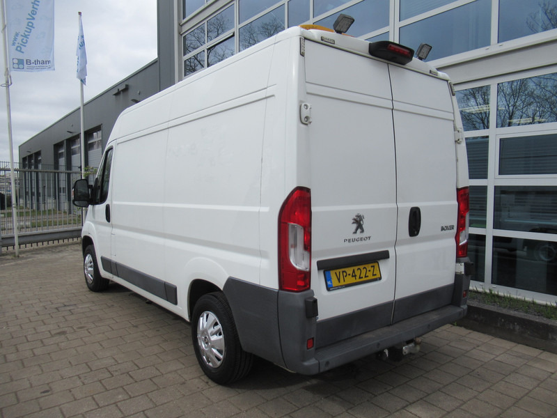 Peugeot Boxer 330 2.2 HDI 96KW L2H2 XR Airco Klima Flitsers - Mažas furgonas: foto 5 Peugeot Boxer 330 2.2 HDI 96KW L2H2 XR Airco Klima Flitsers - Mažas furgonas: foto 5