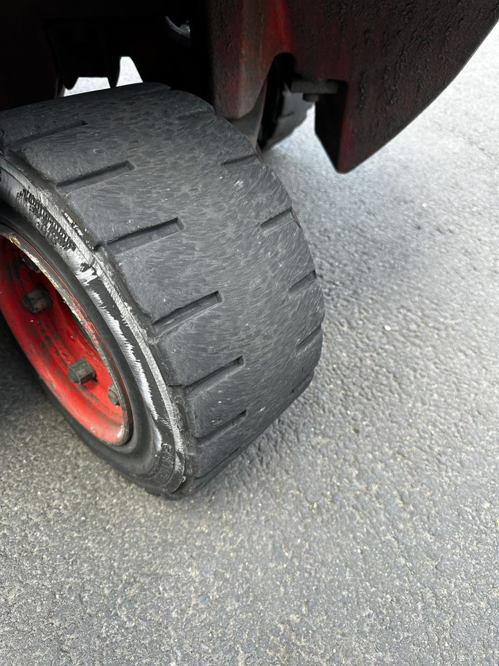 Linde H30d Diesel/Palettenschieber/Top - Dyzelinis krautuvas: foto 5 Linde H30d Diesel/Palettenschieber/Top - Dyzelinis krautuvas: foto 5