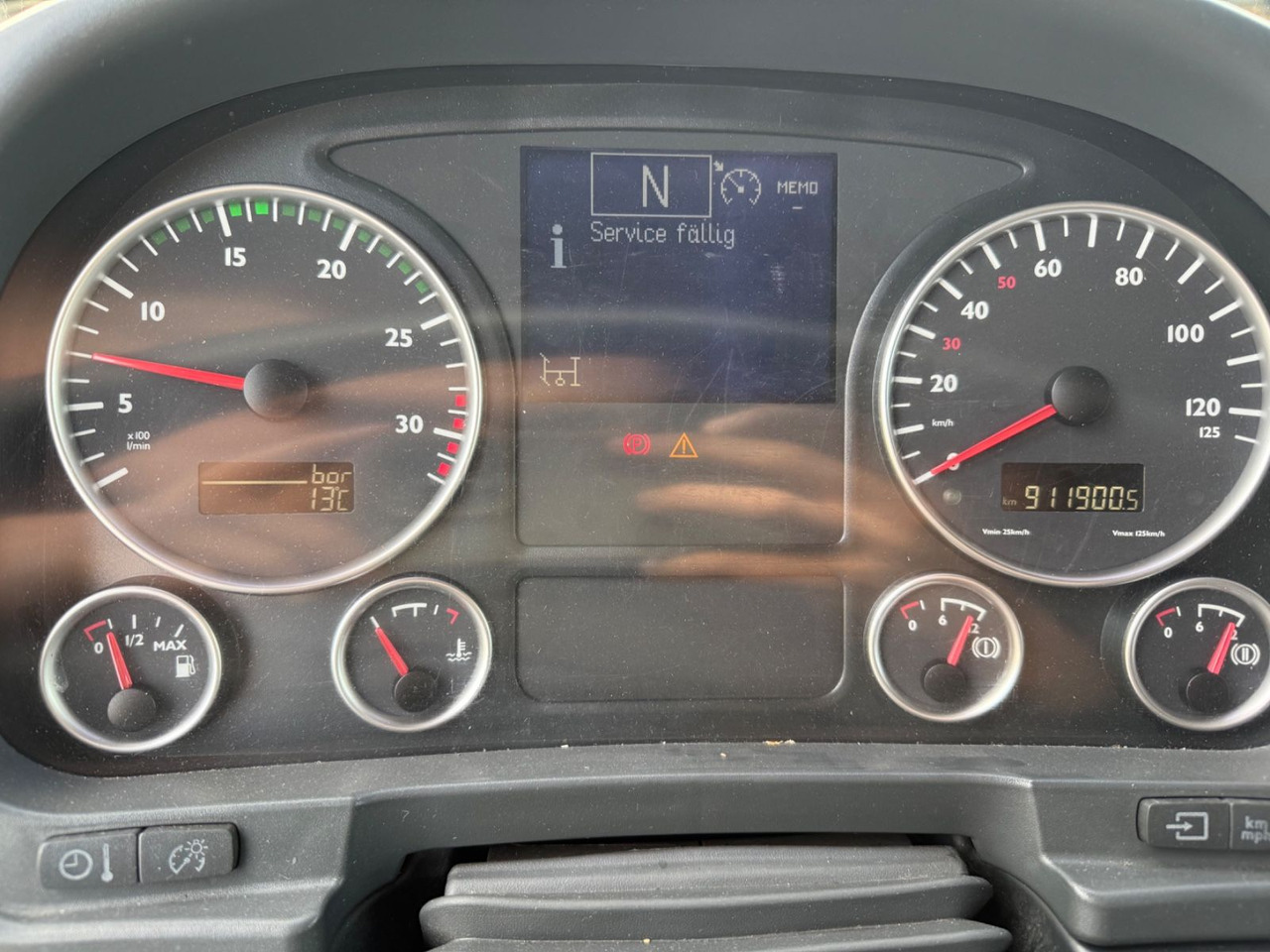 Autovežis sunkvežimis MAN TGL 8.210BL Moetefindt Doppelstock, Klima, Winde: foto 18