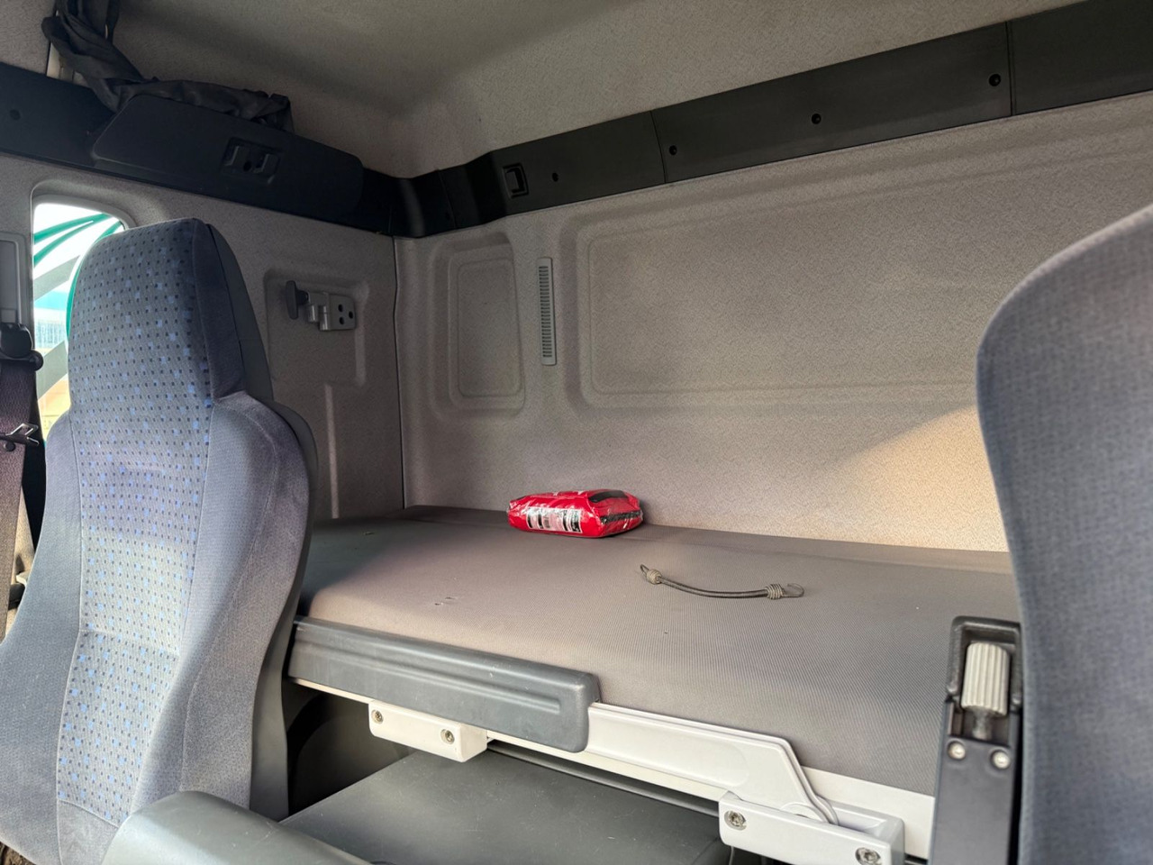 Autovežis sunkvežimis MAN TGL 8.210BL Moetefindt Doppelstock, Klima, Winde: foto 20