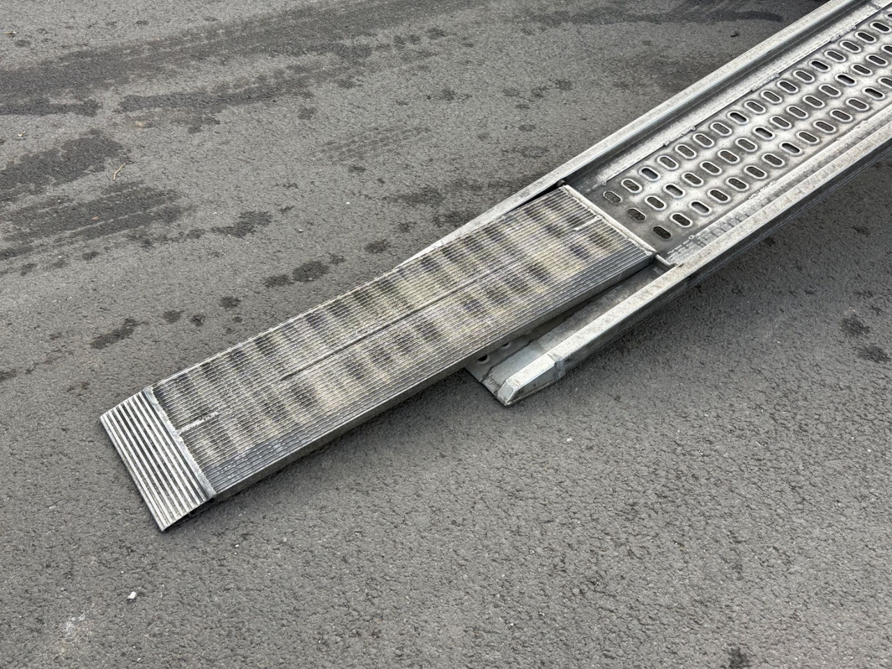 Autovežis sunkvežimis MAN TGL 8.210BL Moetefindt Doppelstock, Klima, Winde: foto 25