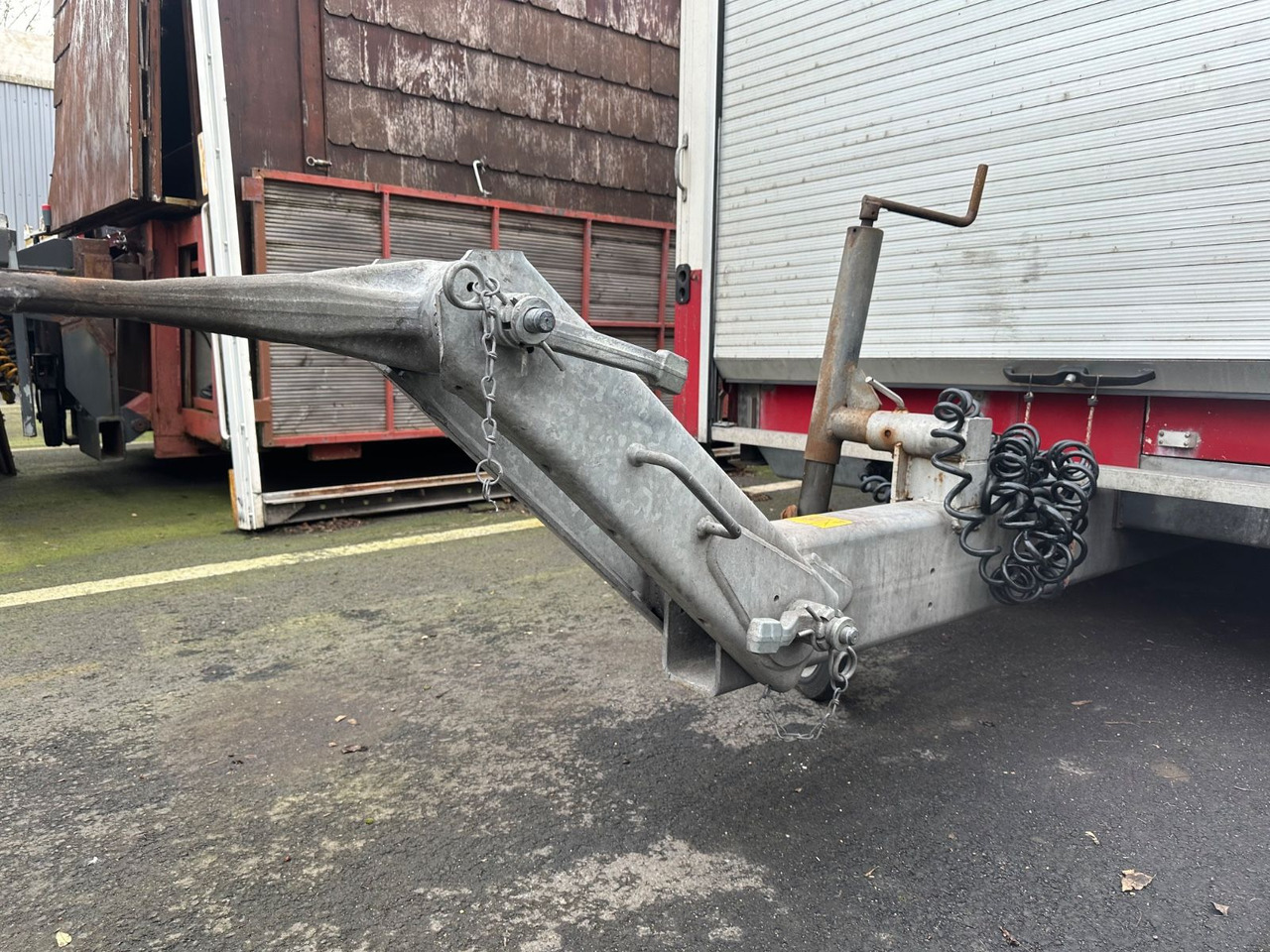 Tamco Merkur 6600D Fisch- Verkaufswagen Tamco Merkur 6600D Fisch- Verkaufswagen - Prekybinė priekaba: foto 3 Tamco Merkur 6600D Fisch- Verkaufswagen Tamco Merkur 6600D Fisch- Verkaufswagen - Prekybinė priekaba: foto 3