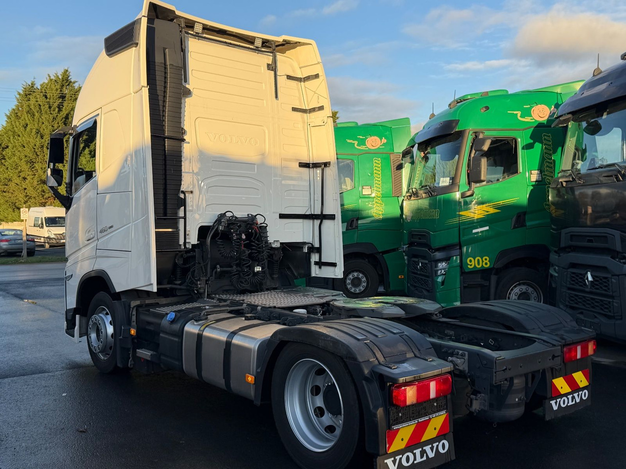 Volvo FH 460 Globetrotter XL, iSave, Lowdeck, E6 - Vilkikas: foto 5 Volvo FH 460 Globetrotter XL, iSave, Lowdeck, E6 - Vilkikas: foto 5