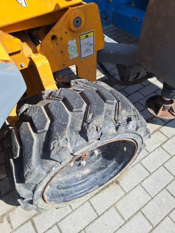 Žirklinis keltuvas Haulotte Compact 12 DX: foto 8