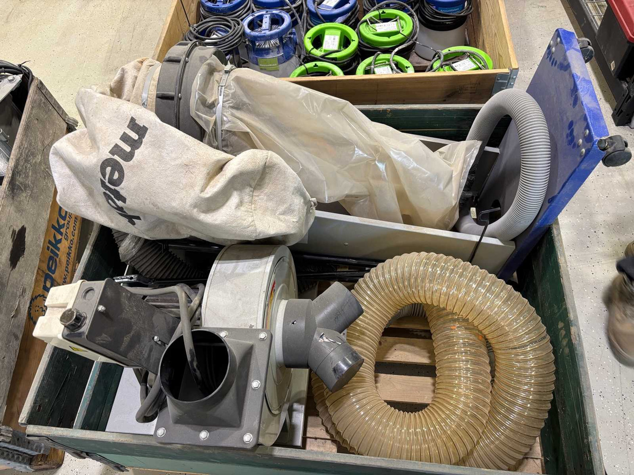 Dust vacuum cleaner Metabo Spa 1101 - Pramoninis siurblys: foto 3 Dust vacuum cleaner Metabo Spa 1101 - Pramoninis siurblys: foto 3