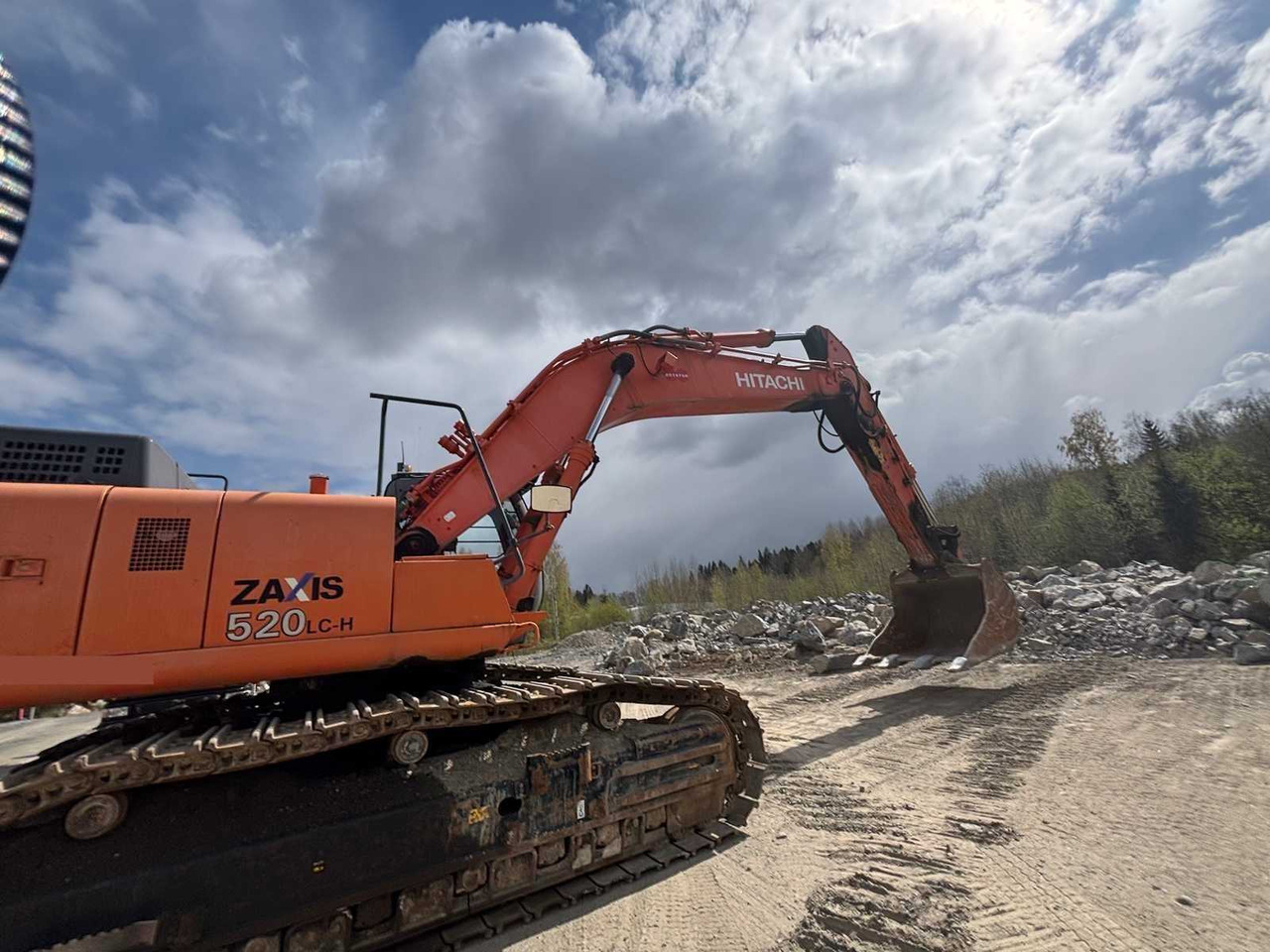 Hitachi Zaxis 520 LV-H crawler excavator - Vikšrinis ekskavatorius: foto 2 Hitachi Zaxis 520 LV-H crawler excavator - Vikšrinis ekskavatorius: foto 2