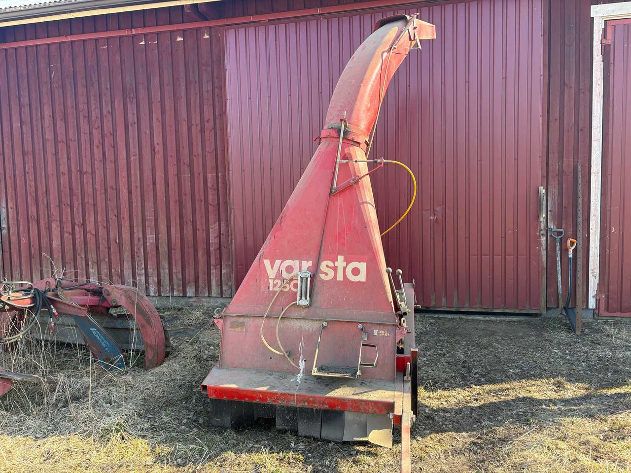 Shredder Varsta 1250 - Šiaudų smulkintuvas: foto 2 Shredder Varsta 1250 - Šiaudų smulkintuvas: foto 2