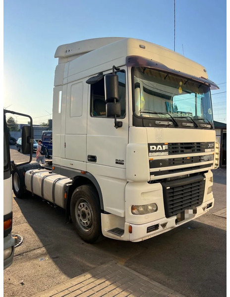 DAF XF 95.480 Manual - Terminalų vilkikas: foto 2 DAF XF 95.480 Manual - Terminalų vilkikas: foto 2