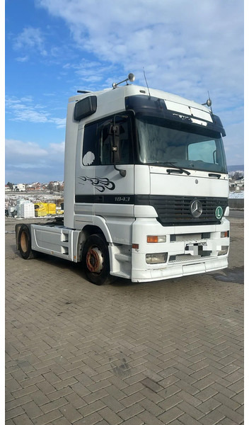Mercedes-Benz Actros 1843 - Vilkikas: foto 3 Mercedes-Benz Actros 1843 - Vilkikas: foto 3