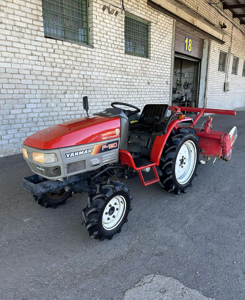 Yanmar F-180 - Traktorius: foto 2 Yanmar F-180 - Traktorius: foto 2