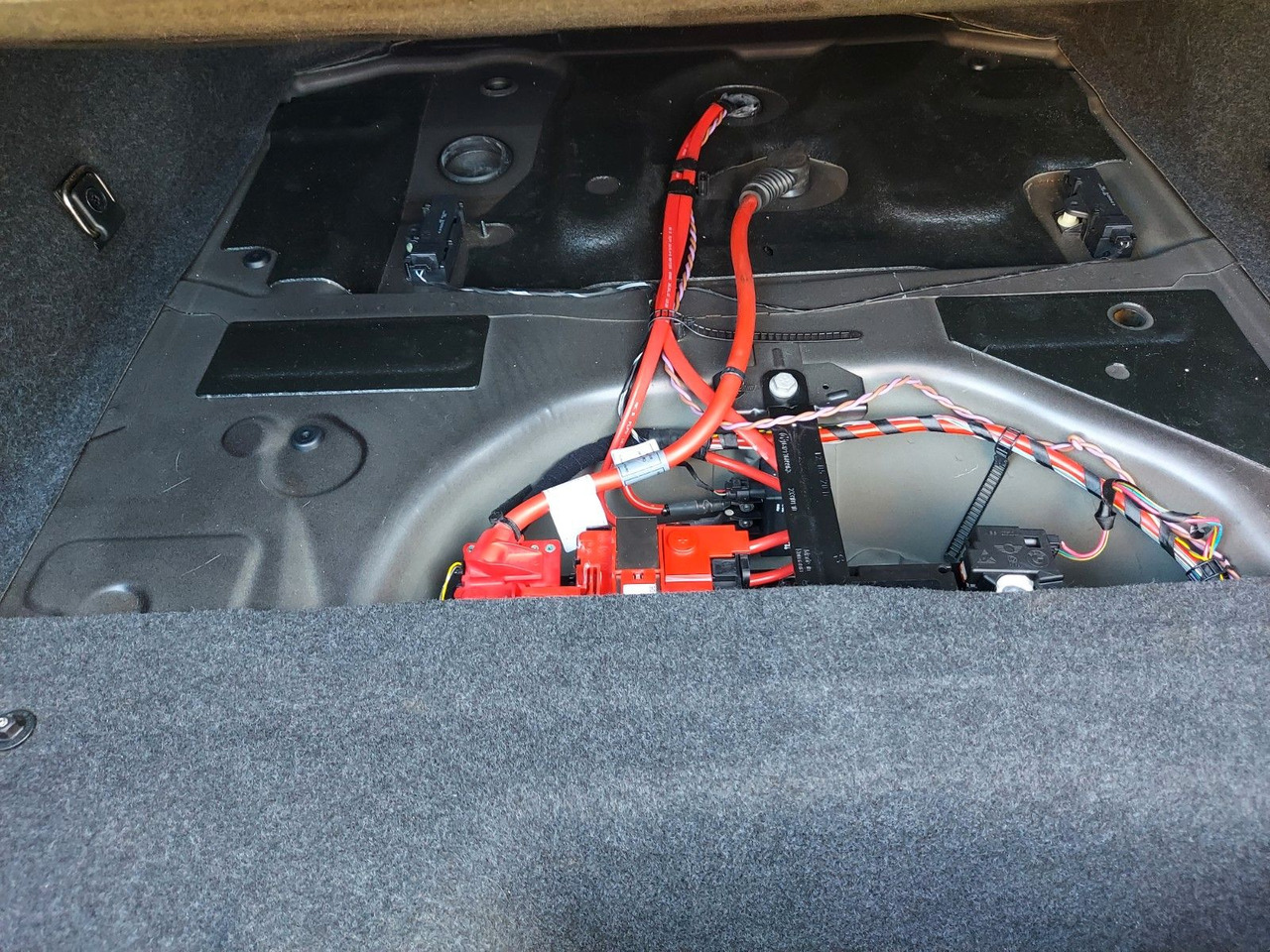 Sedanas BMW 550i Limousine Autom. M-Sport HUD Glasdach H&K: foto 25