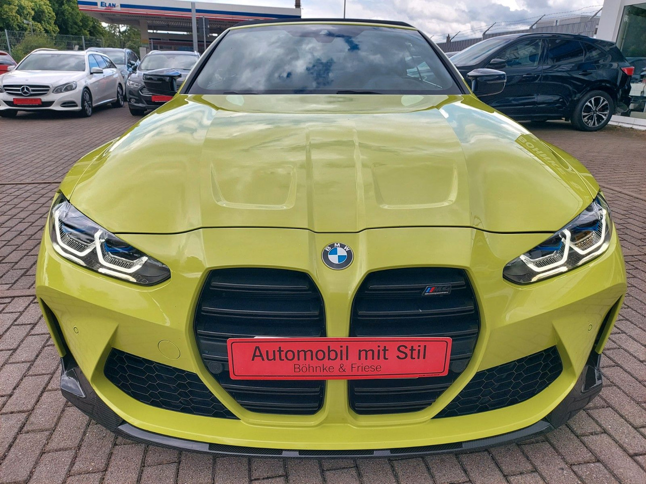 BMW M4 Cabrio G83 xDrive Competition M-Sport H&K - Lengvasis automobilis: foto 4 BMW M4 Cabrio G83 xDrive Competition M-Sport H&K - Lengvasis automobilis: foto 4