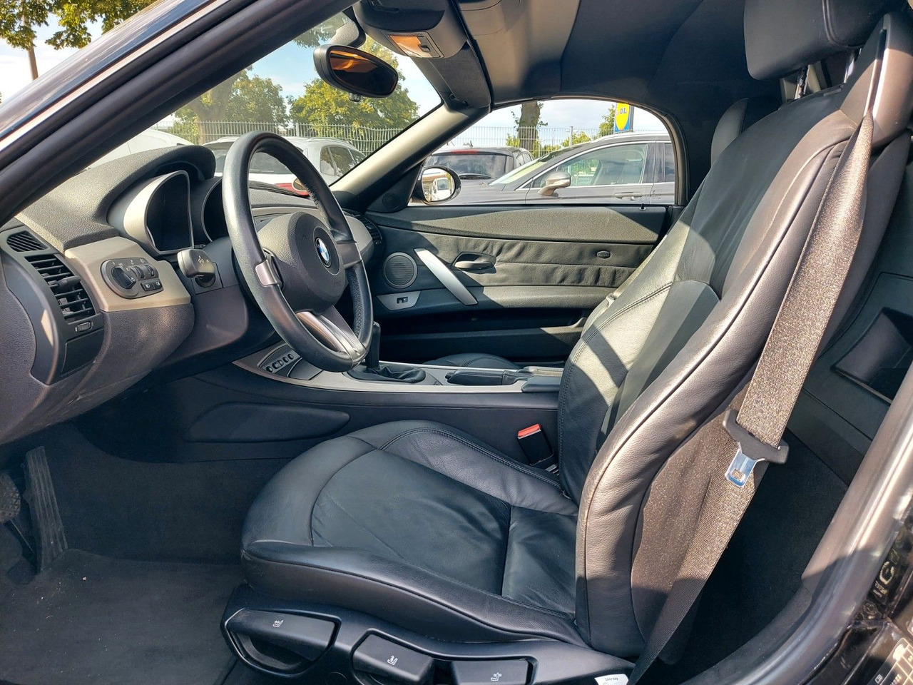 Lengvasis automobilis BMW Z4 2.2i Roadster Cabrio M-Sport Klima Sitzheiz: foto 16