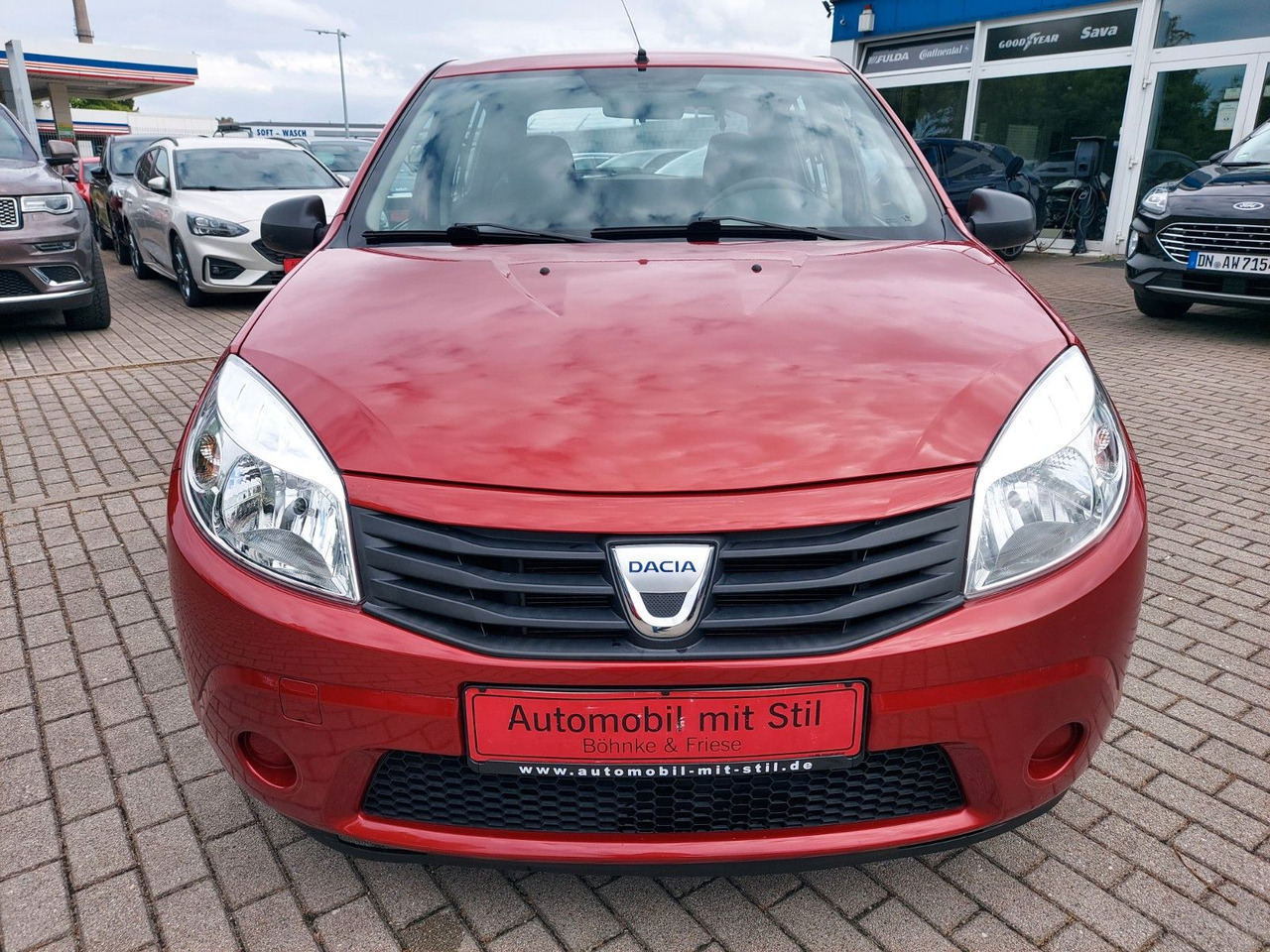 Dacia Sandero 1.4 MPI CD-Radio M+S - Sedanas: foto 2 Dacia Sandero 1.4 MPI CD-Radio M+S - Sedanas: foto 2