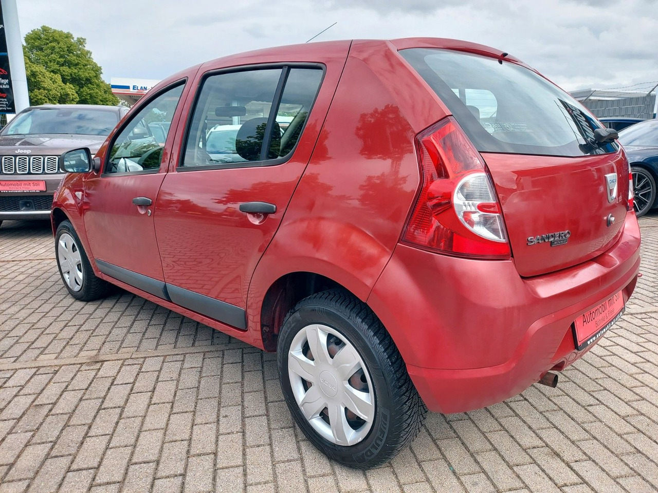 Dacia Sandero 1.4 MPI CD-Radio M+S - Sedanas: foto 4 Dacia Sandero 1.4 MPI CD-Radio M+S - Sedanas: foto 4