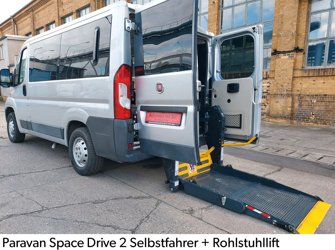 Fiat Ducato Kombi 130 Paravan Space Drive 2 Rollstuhl - Keleivinis furgonas: foto 1 Fiat Ducato Kombi 130 Paravan Space Drive 2 Rollstuhl - Keleivinis furgonas: foto 1