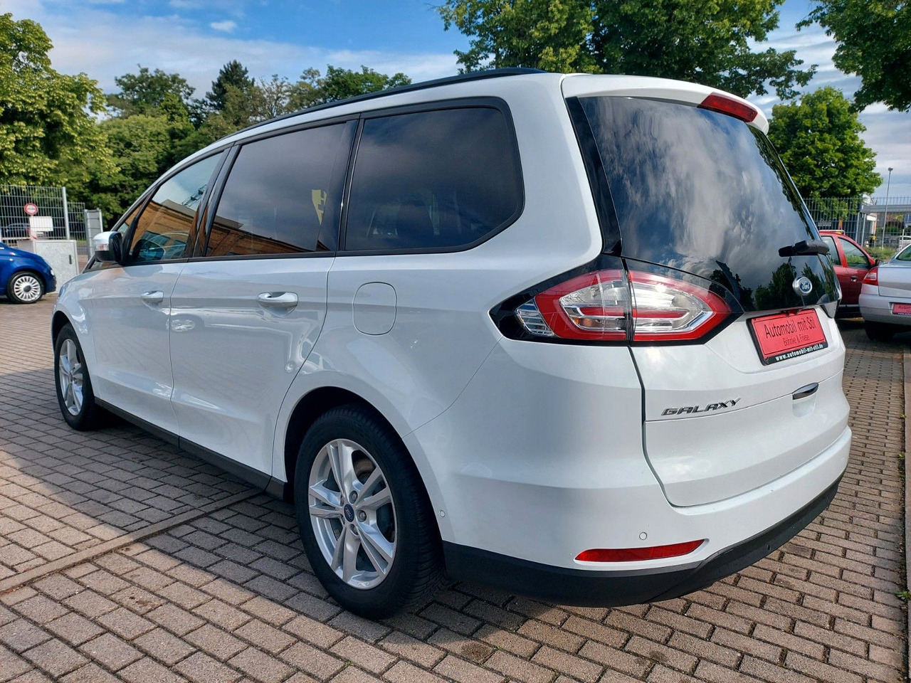 Ford Galaxy 7 Sitze Navi Kamera Tempo SignAssist - Keleivinis furgonas: foto 3 Ford Galaxy 7 Sitze Navi Kamera Tempo SignAssist - Keleivinis furgonas: foto 3