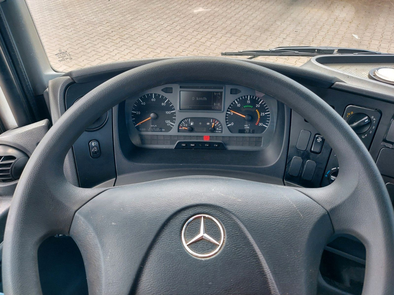 Autobokštelio Mercedes-Benz Atego 2 4-Zyl. 4x2  RUTHMANN T270  27 METER: foto 15