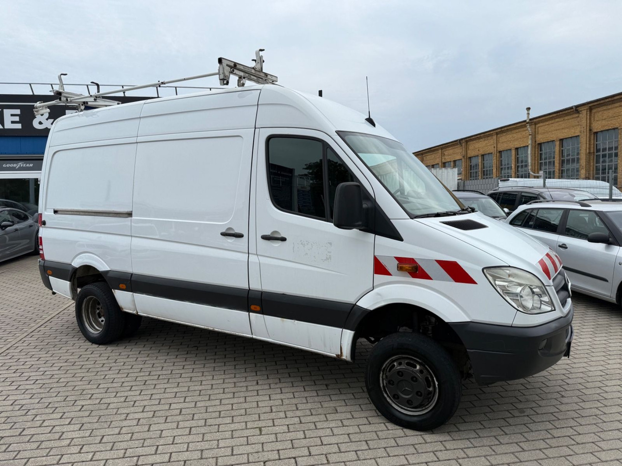 Mercedes-Benz Sprinter II Kasten 516 CDI 4X4 Allrad Standheiz. - Keleivinis furgonas: foto 2 Mercedes-Benz Sprinter II Kasten 516 CDI 4X4 Allrad Standheiz. - Keleivinis furgonas: foto 2