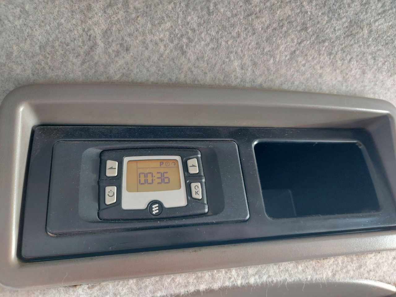 Mercedes-Benz Sprinter II Pritsche DoKa 316 CDI 4X4 Klima - Tentinis mikroautobusas, Komercinis automobilis su dviguba kabina: foto 3 Mercedes-Benz Sprinter II Pritsche DoKa 316 CDI 4X4 Klima - Tentinis mikroautobusas, Komercinis automobilis su dviguba kabina: foto 3