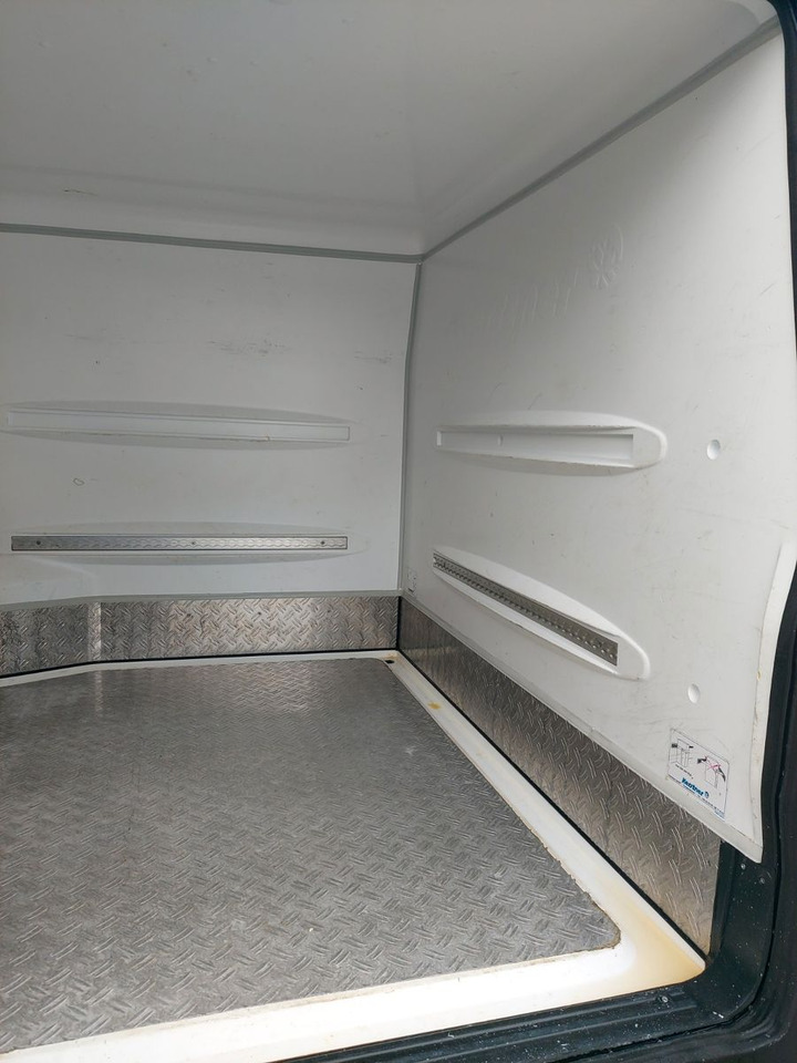 Mercedes-Benz Vito 116 CDI Lang Kühler Cooler KERSTNER 220V - Furgonas šaldytuvas: foto 5 Mercedes-Benz Vito 116 CDI Lang Kühler Cooler KERSTNER 220V - Furgonas šaldytuvas: foto 5