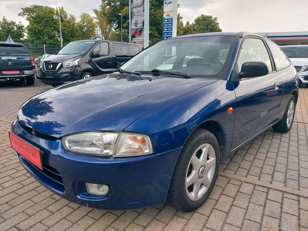 Mitsubishi Colt GLX Klima el. Fenster/Spiegel Radio 8xRäder - Sedanas: foto 5 Mitsubishi Colt GLX Klima el. Fenster/Spiegel Radio 8xRäder - Sedanas: foto 5