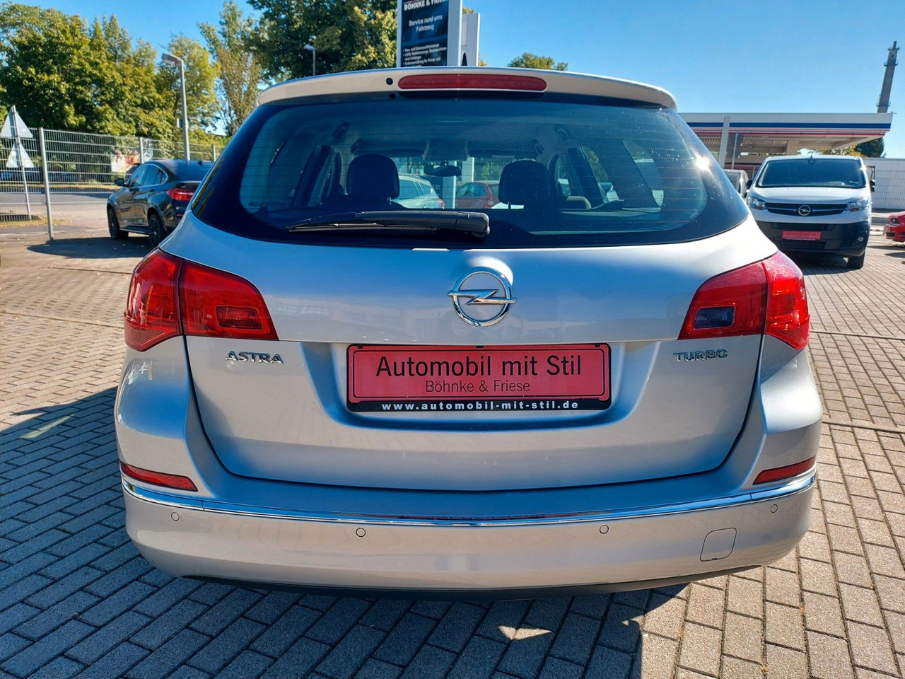 Opel Astra J Sports Tourer Navi Klima Sitzheizung - Universalas: foto 5 Opel Astra J Sports Tourer Navi Klima Sitzheizung - Universalas: foto 5